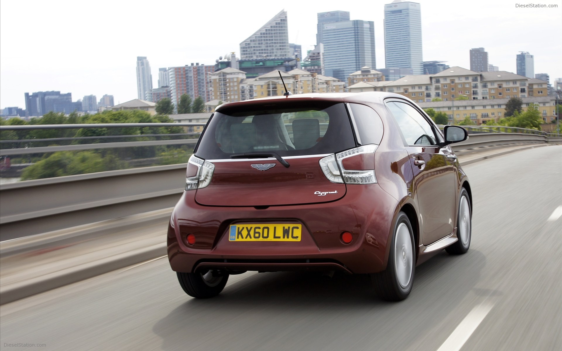 Aston Martin Cygnet 2011